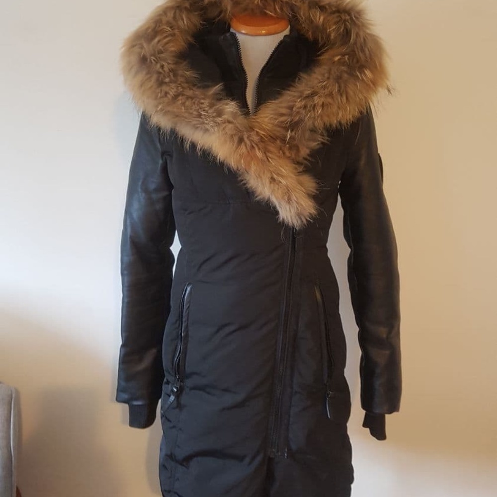 ⚡SOLD⚡NWOT Rudsak Atlier Noir Women's Down Genuine Fur + Leather Parka - Picture 3 of 14